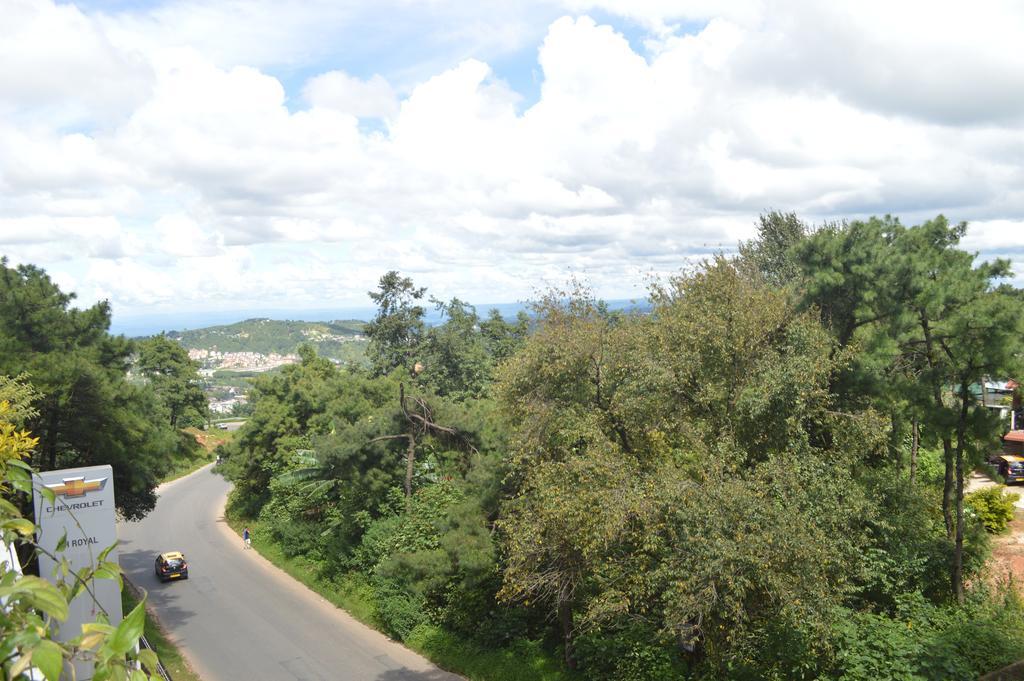 Orange Homestay Shillong Esterno foto
