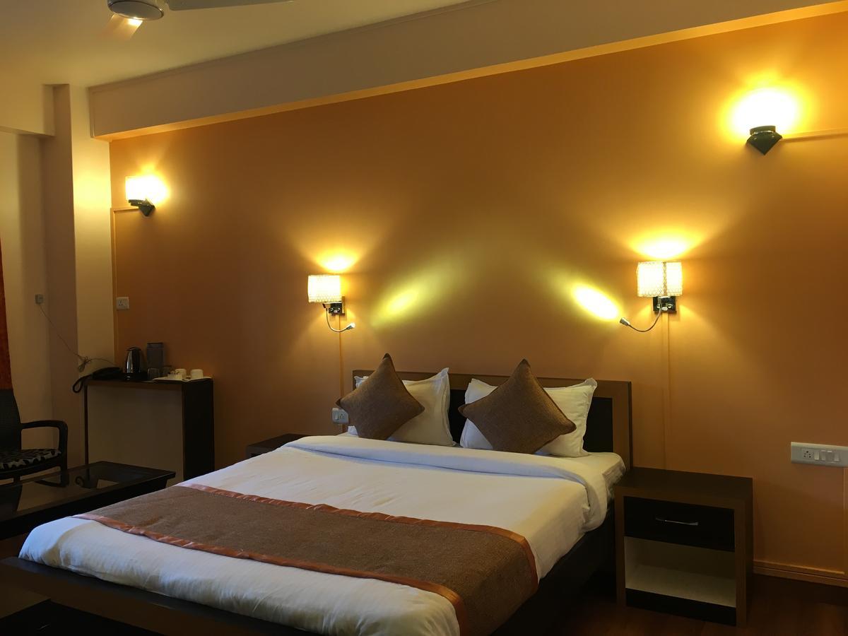 Orange Homestay Shillong Esterno foto