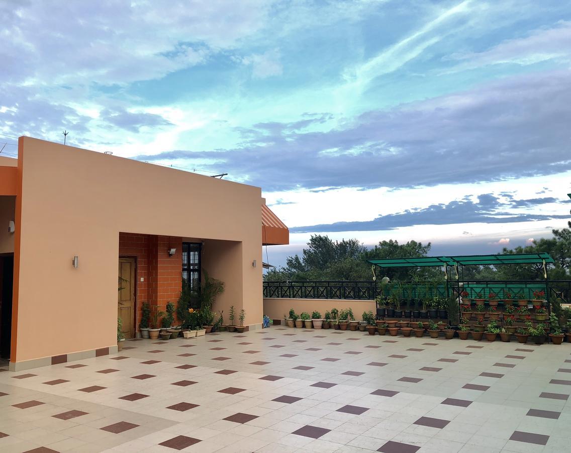 Orange Homestay Shillong Esterno foto