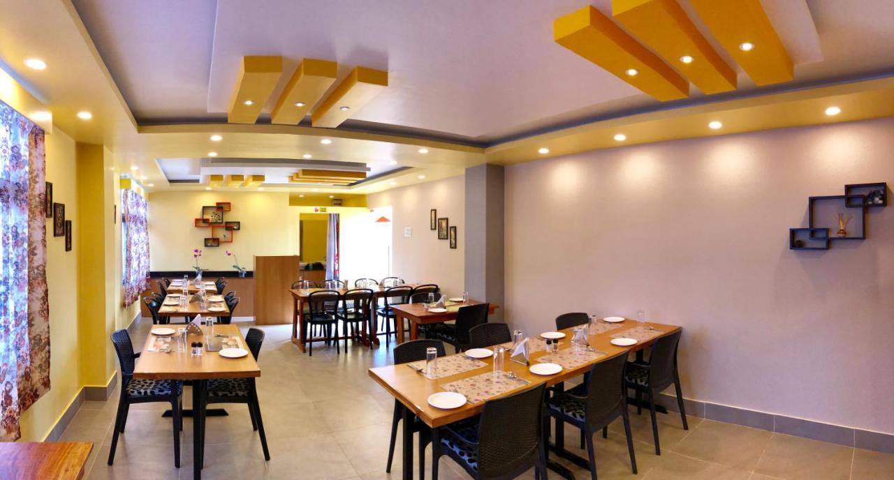Orange Homestay Shillong Esterno foto