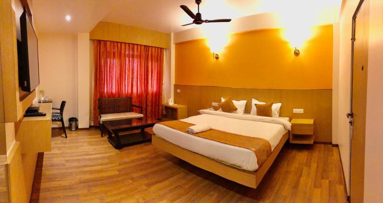 Orange Homestay Shillong Esterno foto