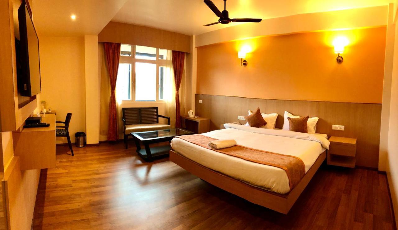 Orange Homestay Shillong Esterno foto